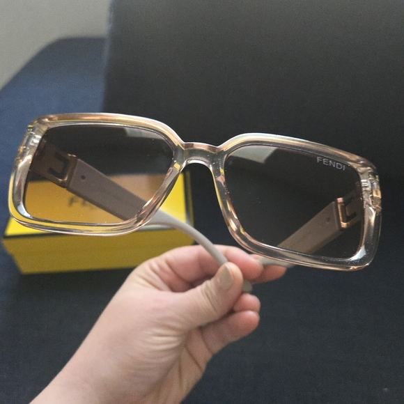 Fendi Women\'s Square Sunglasses main image 11